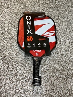 New With Tags Onix Graphite Z5 Pickleball Paddle- $90 Retail!